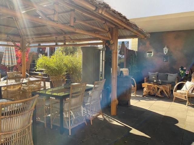 Zu Jeddelohs Bungalows & Apartments -Adult Friendly Gladenbach ภายนอก รูปภาพ